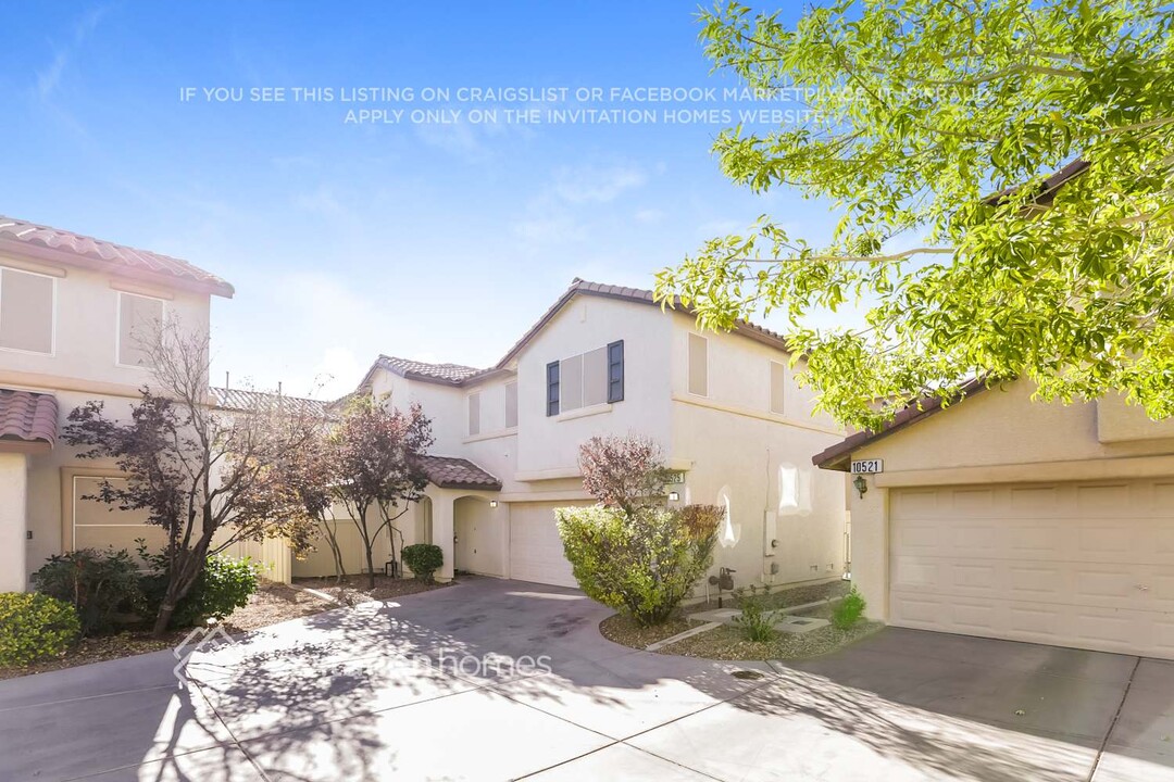 10525 Silver Cholla Ct in Las Vegas, NV - Building Photo