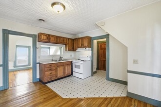 74 Dartmouth St in Manchester, NH - Building Photo - Building Photo