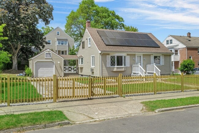 property at 184 Merritt St