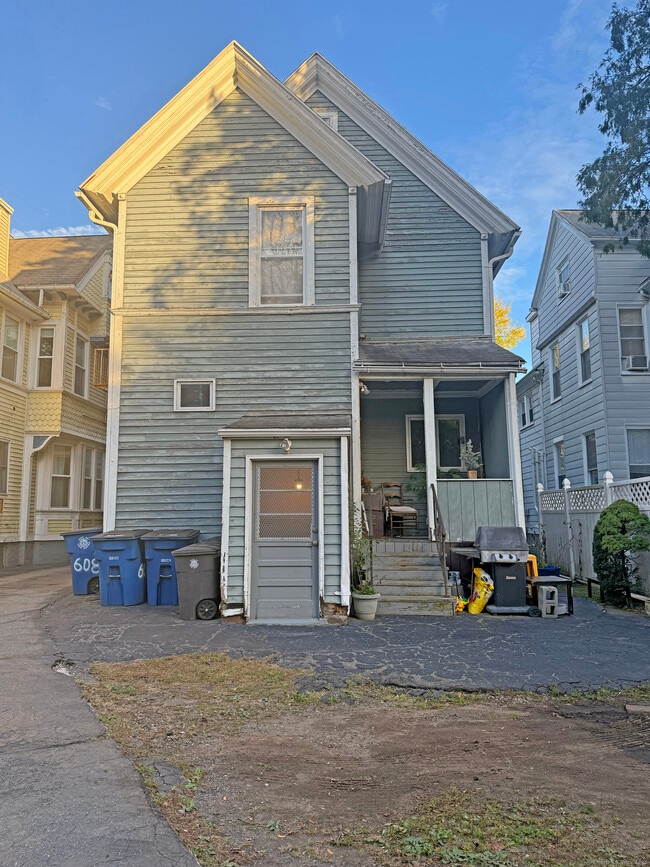 608 Orange St in New Haven, CT - Building Photo - Building Photo