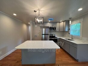 1210 Gearwood Ave in Durham, NC - Building Photo - Building Photo