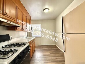 5011 Lillie St in Fort Wayne, IN - Building Photo - Building Photo