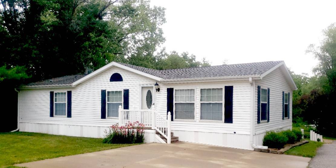 Grand Homes (55+ Community) in Des Moines, IA - Foto de edificio