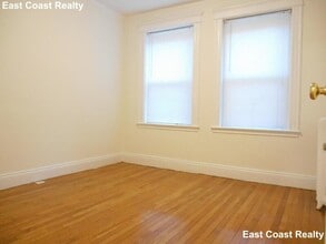 6 Orkney Rd in Boston, MA - Building Photo - Building Photo