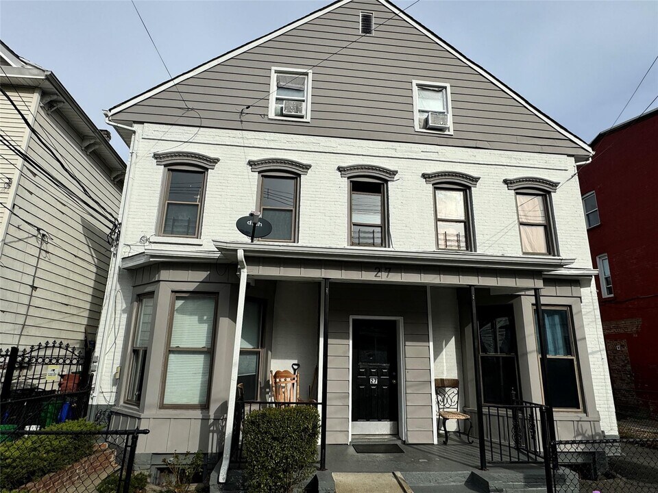 27 Broad St-Unit -2A in Haverstraw, NY - Building Photo