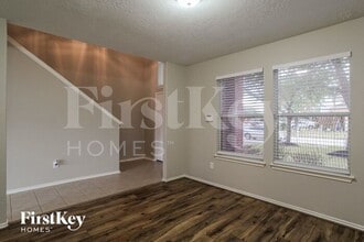 8002 Echinacea Dr in Baytown, TX - Building Photo - Building Photo