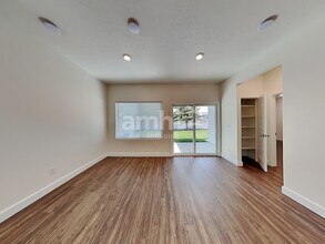 5066 W White Ash Ct in Meridian, ID - Building Photo - Building Photo