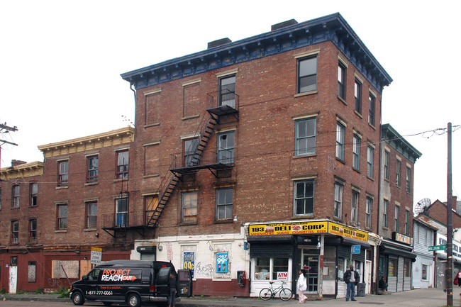 193 Broadway in Newburgh, NY - Building Photo - Building Photo