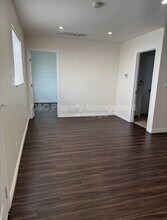 7053 Lindley Ave in Los Angeles, CA - Building Photo - Building Photo