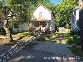 306 Clifford St in Lansing, MI - Building Photo