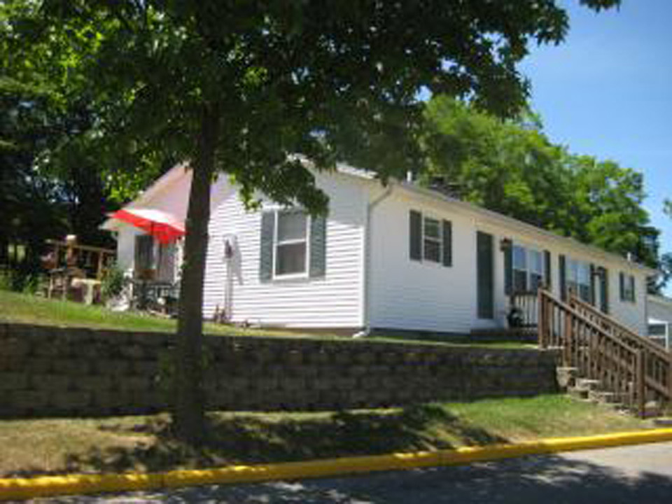 Willowbrook Apartments in Bloomington, IN - Building Photo