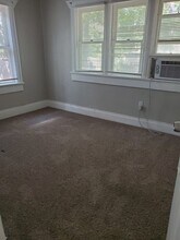 1935-1935 N Waco Ave in Wichita, KS - Building Photo - Building Photo