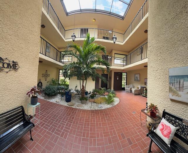 1800 SE St Lucie Blvd in Stuart, FL - Foto de edificio - Building Photo