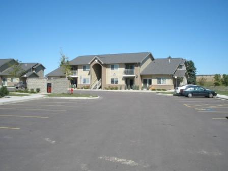 South Cliff Falls Apartments in Harrisburg, SD - Building Photo - Building Photo