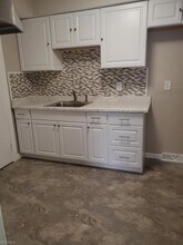 2868 Noble Rd-Unit -13 in Cleveland Heights, OH - Building Photo - Building Photo