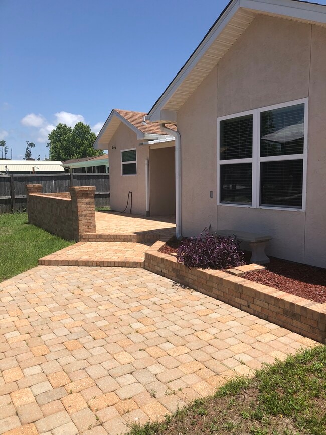 4009 Valencia Ct in Panama City, FL - Building Photo - Building Photo