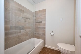 14811 El Miranda Dr in Houston, TX - Building Photo - Building Photo