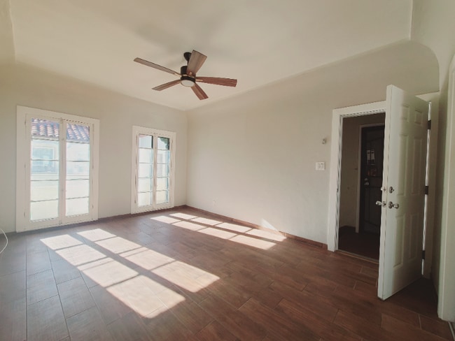 4147 1/4 Garthwaite Ave in Los Angeles, CA - Foto de edificio - Building Photo