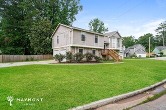 5414 Biffle Way in Stone Mountain, GA - Building Photo - Building Photo