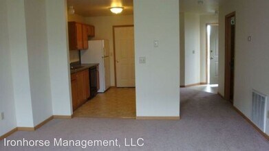 2411 Daws Dr in Bozeman, MT - Building Photo - Building Photo