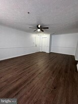 6413 Weatherby Ct in Frederick, MD - Building Photo