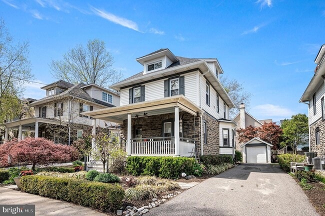 217 Wayne Ave in Narberth, PA - Building Photo - Building Photo