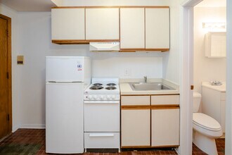 1430 N Dearborn Pkwy, Unit 1430-307 in Chicago, IL - Foto de edificio - Building Photo