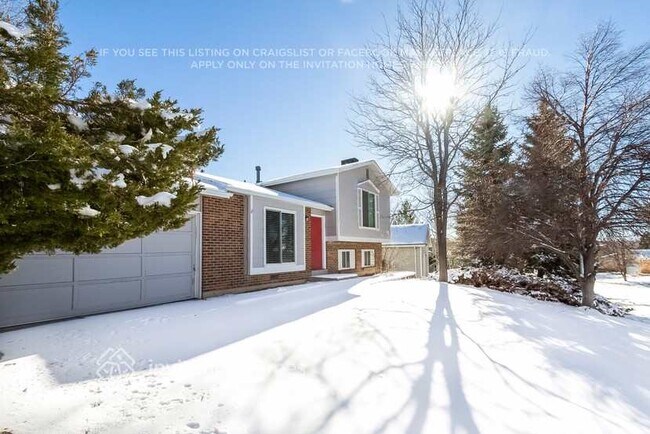 4406 S Biscay Way in Aurora, CO - Building Photo - Building Photo