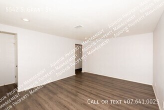 5542 S Grant St in Littleton, CO - Building Photo - Building Photo