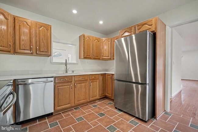 property at 2504 Korvale Ln