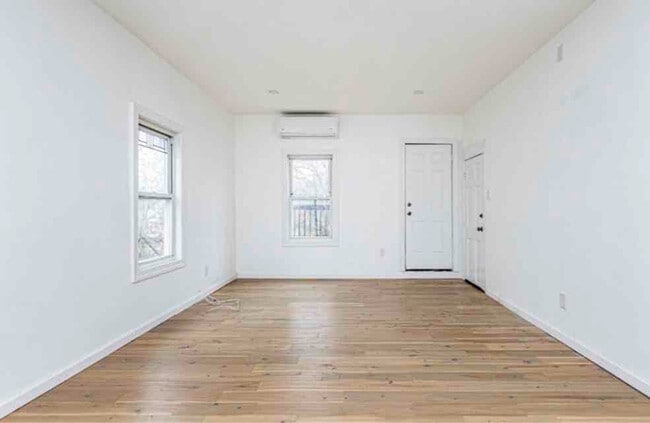 5 Exchange St in Lawrence, MA - Building Photo - Building Photo