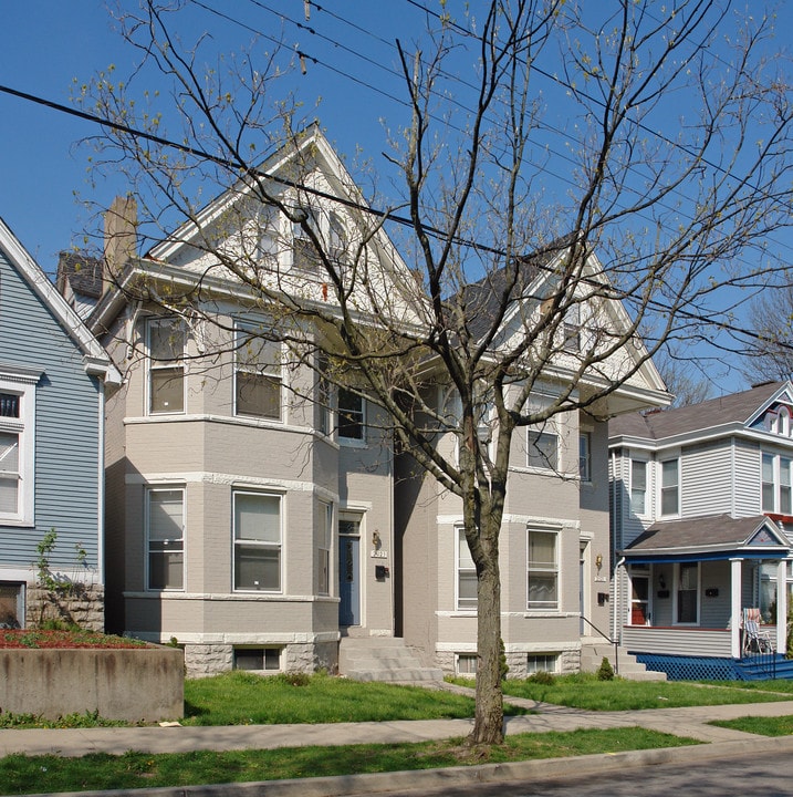 2021-2023 Greenup St in Covington, KY - Building Photo