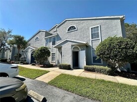 1610 Columbia Arms Cir, Unit 131 in Kissimmee, FL - Building Photo