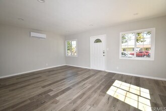 7307 Ensign Ave in Sun Valley, CA - Building Photo - Building Photo