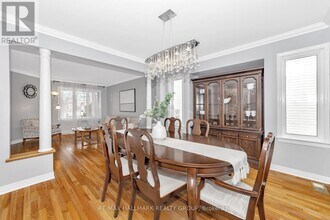 63 Newborough Crescent in Ottawa, ON - Building Photo - Building Photo