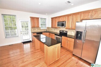 101 Highlands Blvd in Easton, PA - Building Photo - Building Photo