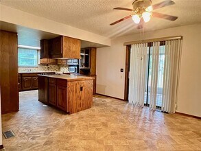 9149 Marchant Rd in Springdale, AR - Building Photo - Building Photo