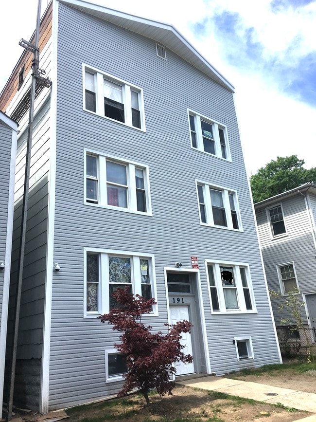 189-191 Elmwood Ave in East Orange, NJ - Building Photo - Building Photo