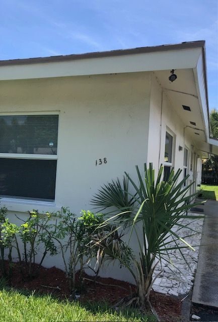 138 SE 3rd Ave in Boynton Beach, FL - Building Photo - Building Photo