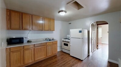 602 Townsend St in Midland, MI - Building Photo - Building Photo