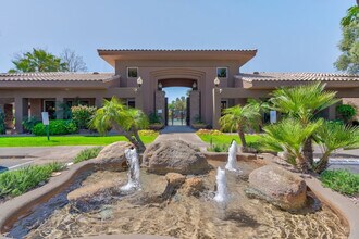 7009 E Acoma Dr in Scottsdale, AZ - Building Photo - Building Photo