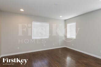 6920 Dancing Cloud Ave in Henderson, NV - Building Photo - Building Photo