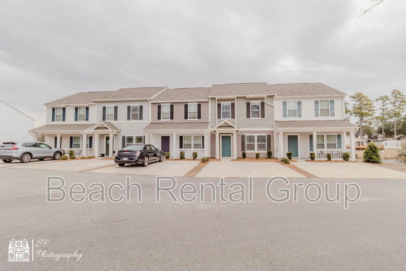 109 Oxfordshire St in Little River, SC - Building Photo