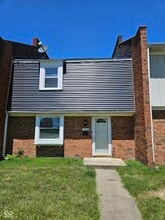 6312 Commons Dr in Indianapolis, IN - Building Photo - Building Photo