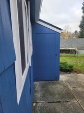 1713 Anderson St in Bremerton, WA - Building Photo - Building Photo