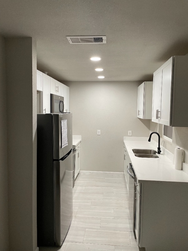 3313 Pine St in Galveston, TX - Foto de edificio - Building Photo