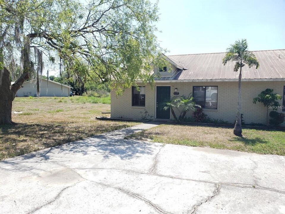117 Rebecca Ln in Auburndale, FL - Building Photo