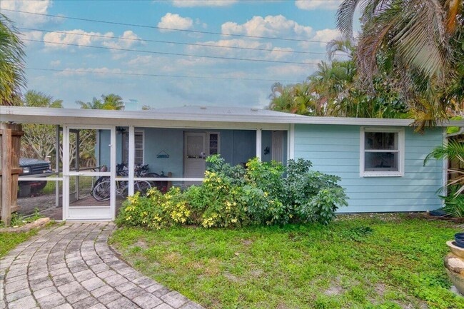 property at 866 SW 29th Terrace