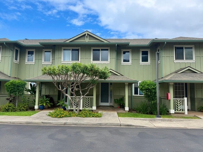 property at 11 Kamauhalii Way