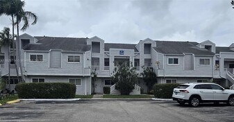 3409 NW 44th St in Lauderdale Lakes, FL - Building Photo